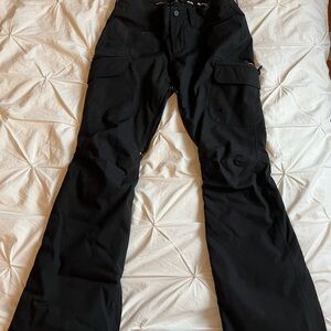 Burton Women’s Black Snowboard/ Ski Pants